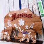 Personalized Mama Bear with Cubs Wooden Sign, Custom Name Sign, Special Gift for Mothers Day - Image 2